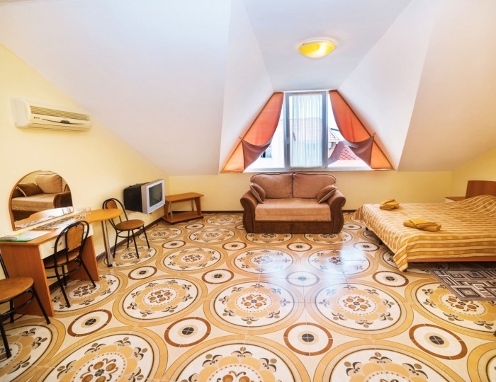 Стандартный 3-местный 1-категории с видом на море корп.2 - Пансионат «Рассвет» Николаевка