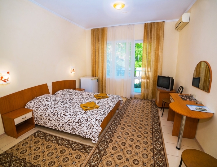 Стандартный 2-местный 2-категории без вида на море корп.1 - Пансионат «Рассвет» Николаевка